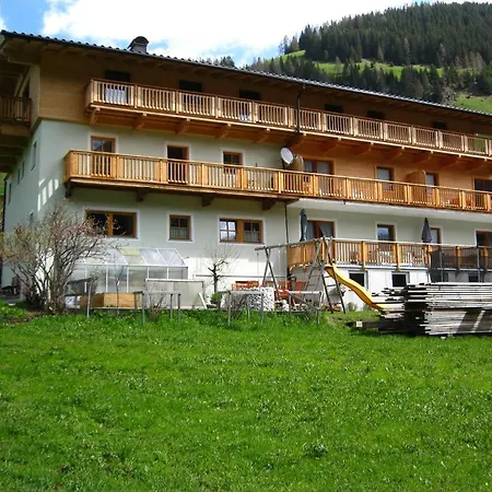Steidl Apartament *